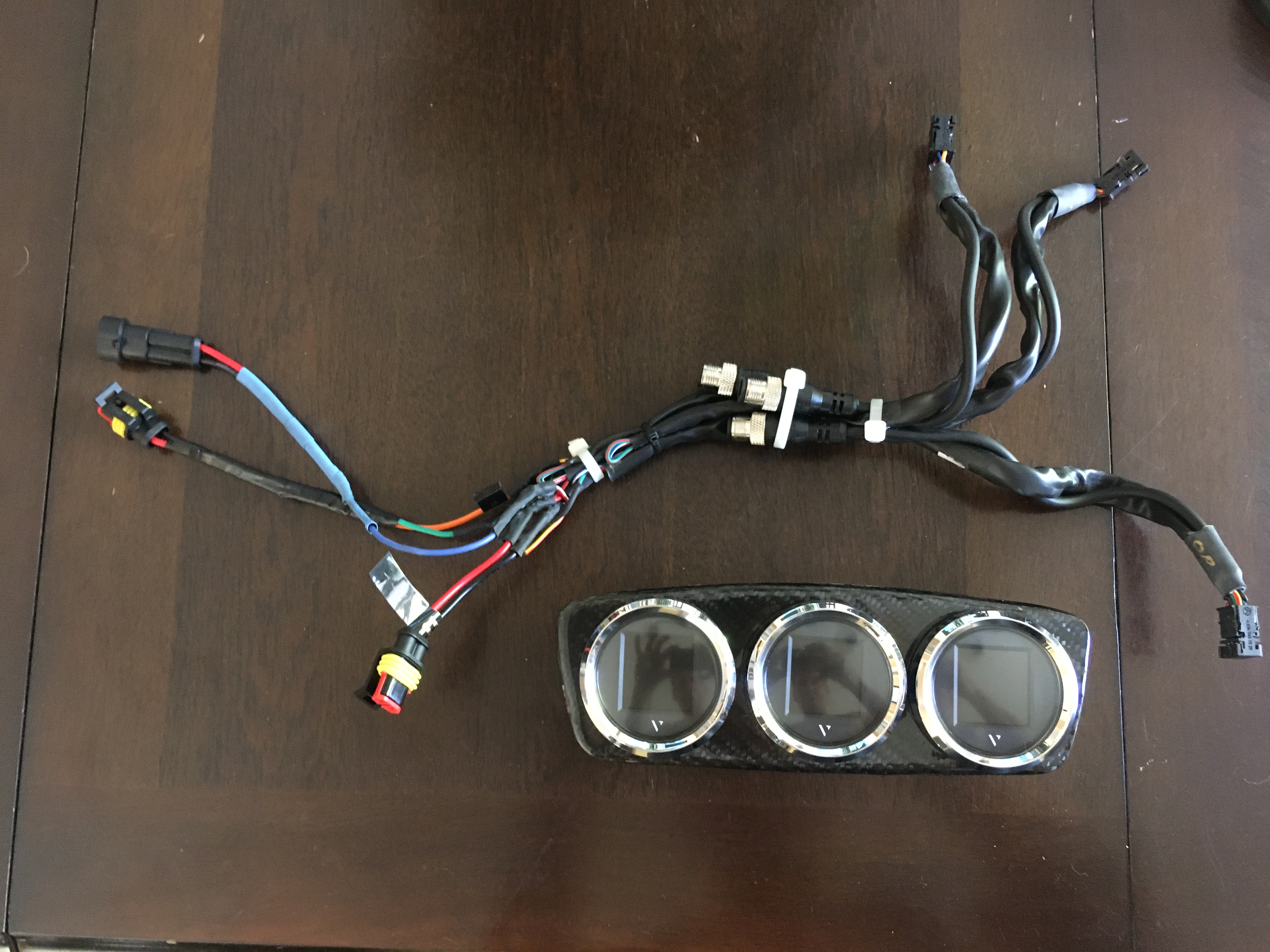 W463 smart gauge assembly and wiring